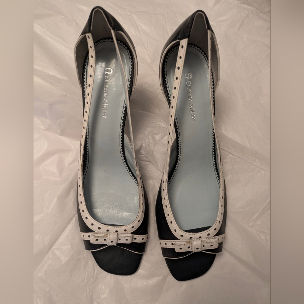 Etienne Aigner Open Toe, Pretty Heel